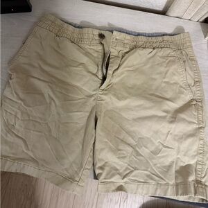 Tommy Hilfiger Men's khaki Shorts